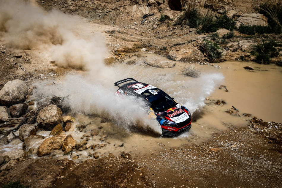 Al-Attiyah and Carrera lead MERC after Qatari’s 18th victory in Jordan_6a0929acf3630.jpeg