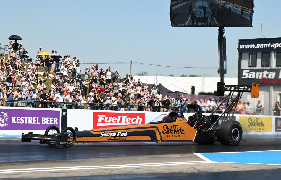 EDRC: Callin wins all-female European Top Fuel opener_6a17aa2770f84.jpeg