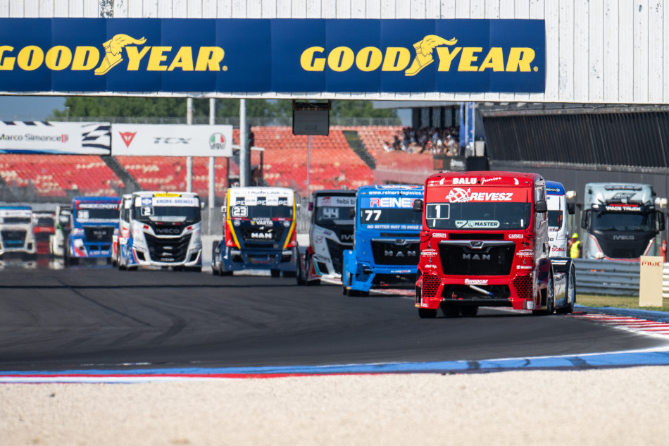 Goodyear FIA ETRC Misano day two round-up: Kiss takes three but Hahn four points behind in title chase_6a1cf032dc82e.jpeg