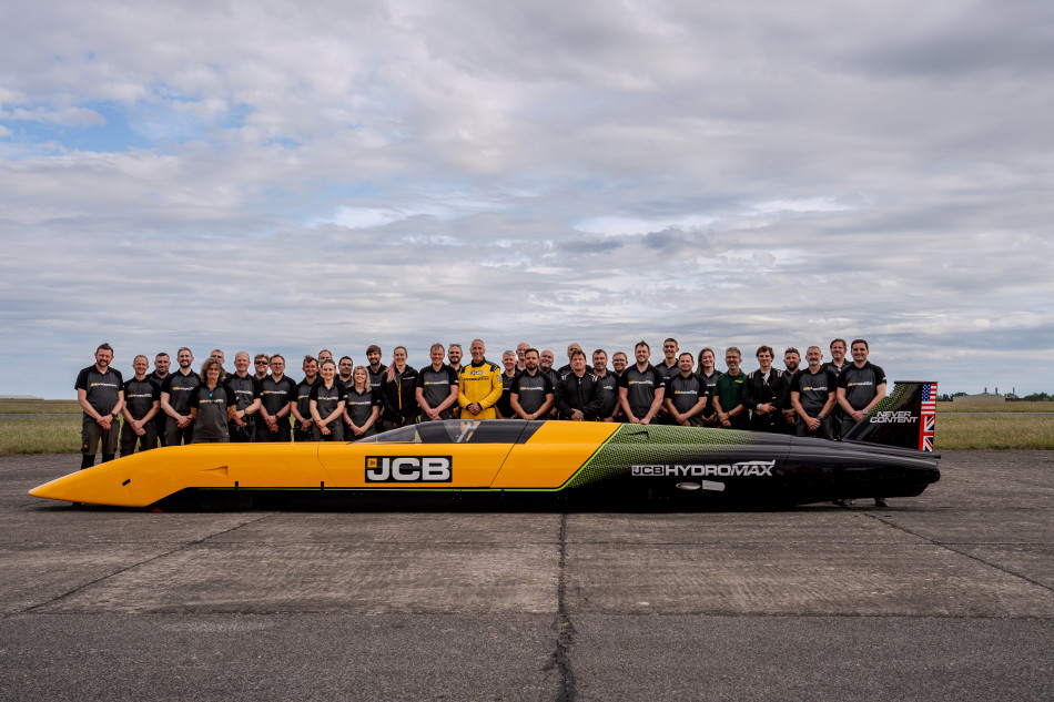 JCB completes successful week of testing ahead of  FIA-officiated hydrogen land speed record attempt_6a3de5b73aae3.jpeg