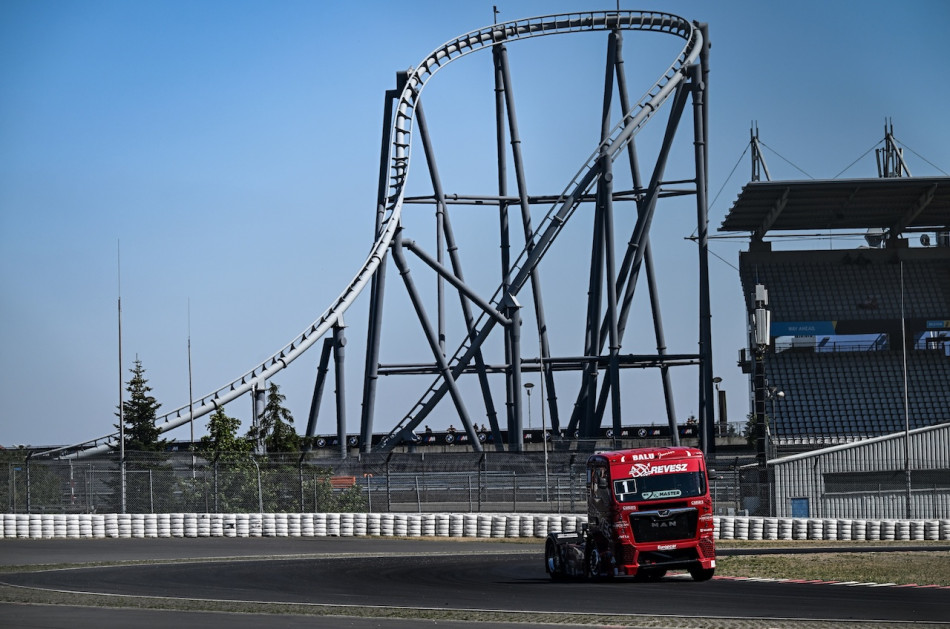 ETRC: Norbi’s high five in first Nürburgring qualifying_6a51ac3a50d30.jpeg