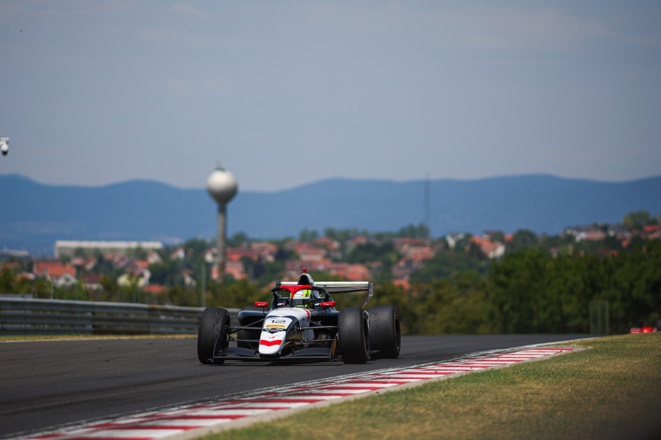 FREC: Sano makes it six with Hungaroring pole_6a49c346dad5b.jpeg