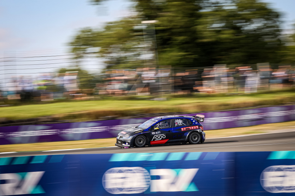 Veiby leads Kristoffersson Motorsport charge after dramatic opening day in Ireland_6a5c3823d9446.jpeg