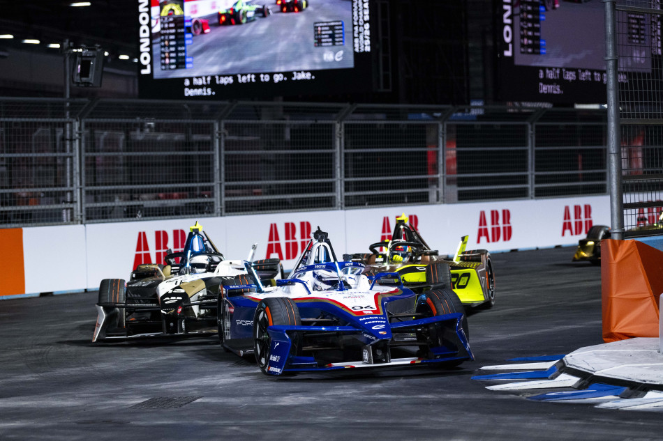 PORSCHE’S PASCAL WEHRLEIN SECURES SECOND ABB FIA FORMULA E WORLD CHAMPIONSHIP IN DRAMATIC LONDON FINALE_6a8273b1e6323.jpeg