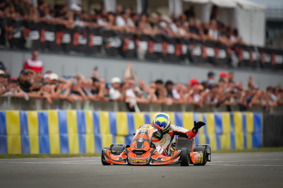Viktor Gustafsson Crowned FIA Karting KZ World Champion_6ab098290b248.jpeg