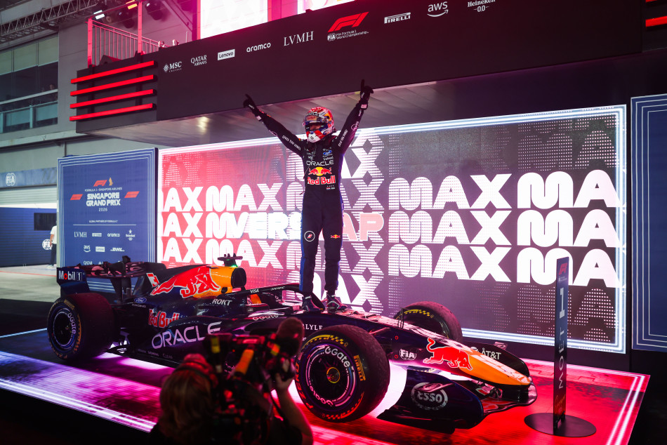 F1 – Verstappen takes commanding Singapore victory ahead of Leclerc and Antonelli_6acc47b82f1dd.jpeg